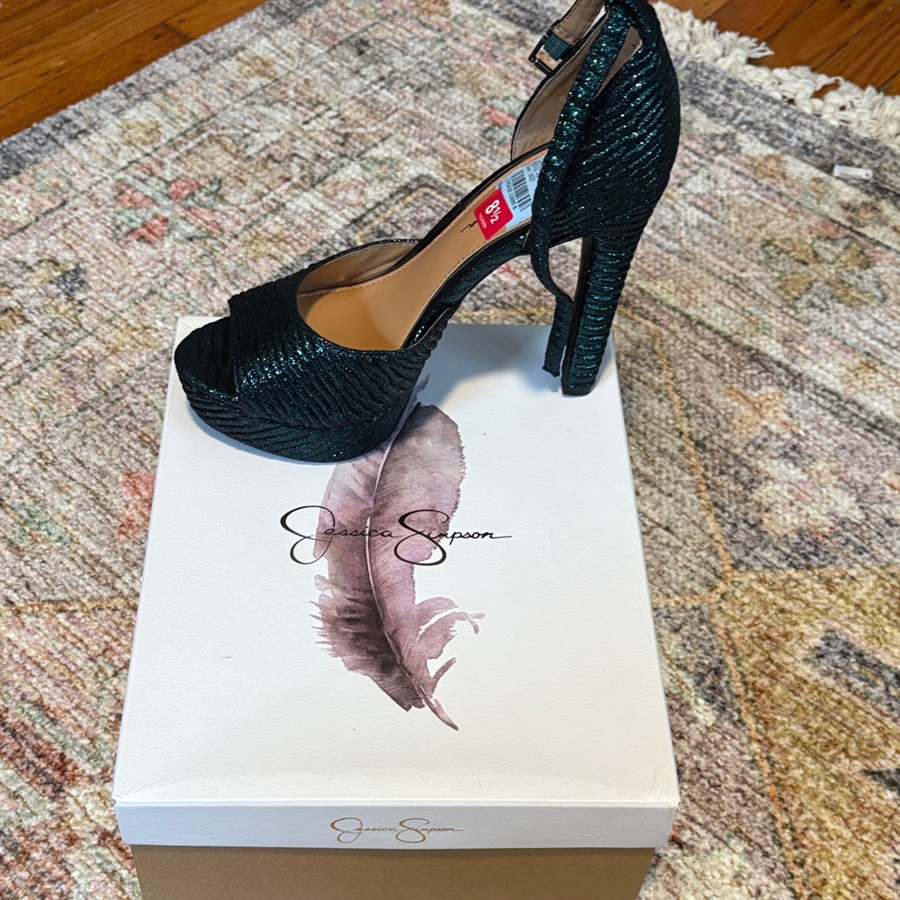 Jessica Simpson Black and Green Glitter Heels